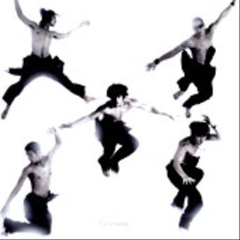 사랑은 없다 - 엑스라지(X-Large) (There is no love - X LARGE) 커버 이미지